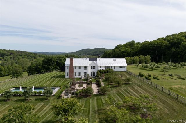 506 Silvernails Road, Pine Plains, NY 12567