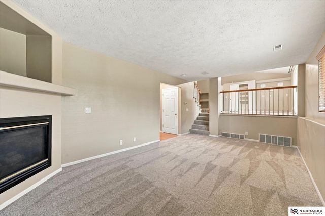 4010 N 172nd Street, Omaha, NE 68116