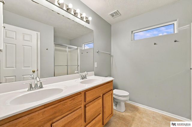 4010 N 172nd Street, Omaha, NE 68116
