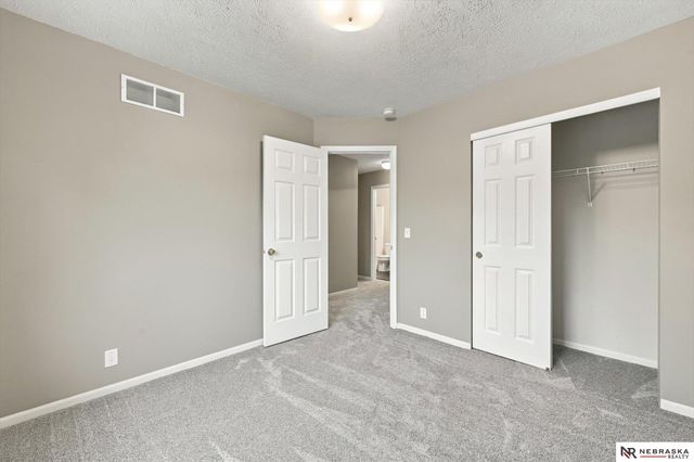 4010 N 172nd Street, Omaha, NE 68116