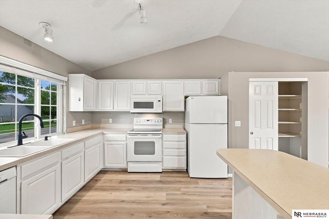 4010 N 172nd Street, Omaha, NE 68116