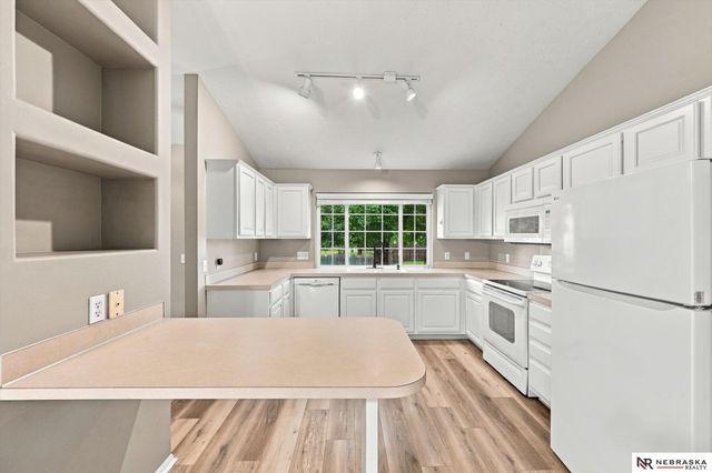 4010 N 172nd Street, Omaha, NE 68116
