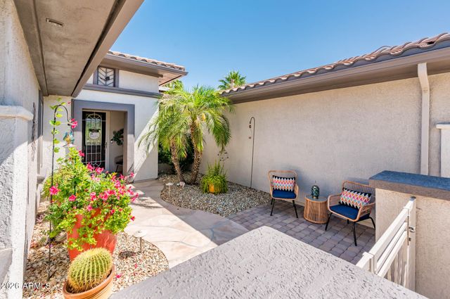18028 W TIERRA DEL SOL Drive, Surprise, AZ 85387