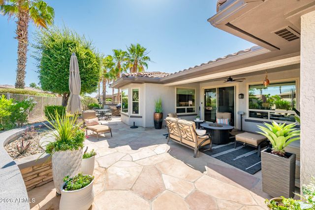 18028 W TIERRA DEL SOL Drive, Surprise, AZ 85387