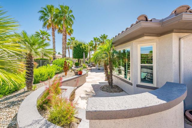 18028 W TIERRA DEL SOL Drive, Surprise, AZ 85387