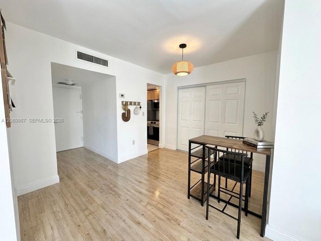 800 West Ave 632, Miami Beach, FL 33139