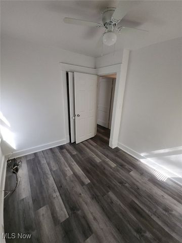 905 Selwyn, Cleveland, OH 44112