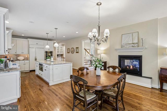 100 BRAEBANK LN, Bryn Mawr, PA 19010