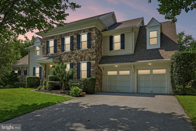 100 BRAEBANK LN, Bryn Mawr, PA 19010