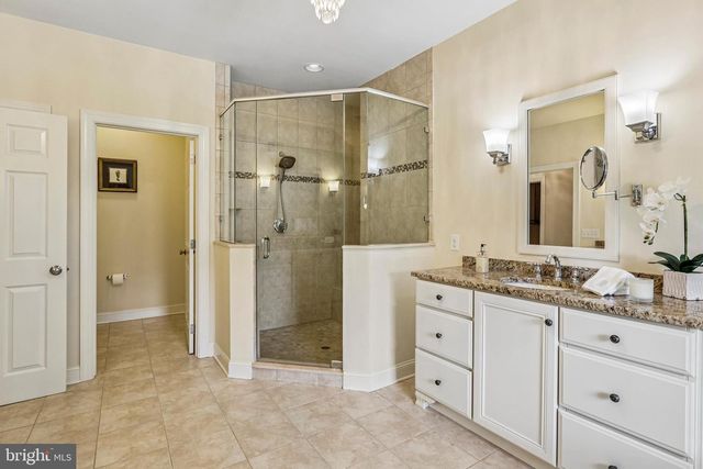 100 BRAEBANK LN, Bryn Mawr, PA 19010
