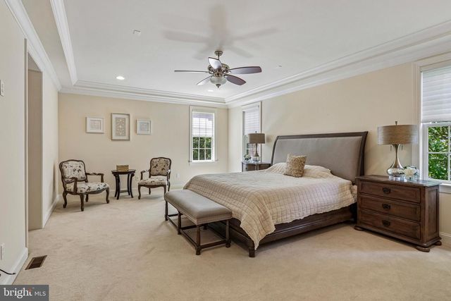 100 BRAEBANK LN, Bryn Mawr, PA 19010