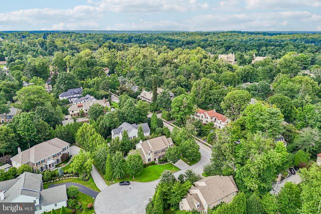 100 BRAEBANK LN, Bryn Mawr, PA 19010