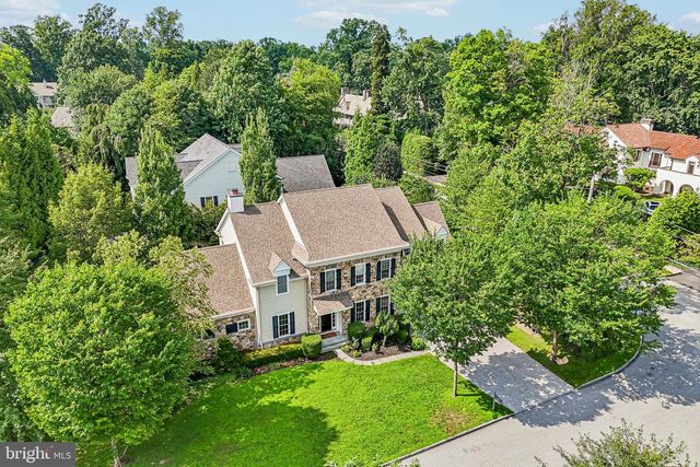 100 BRAEBANK LN, Bryn Mawr, PA 19010