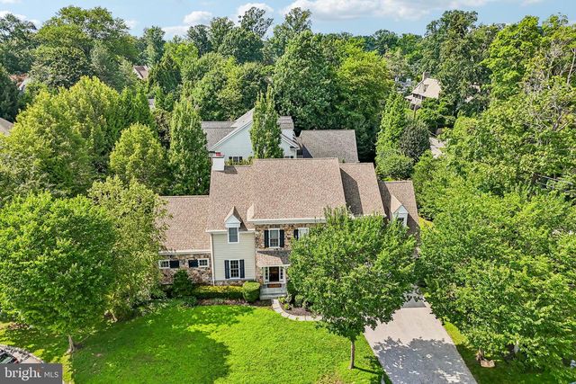 100 BRAEBANK LN, Bryn Mawr, PA 19010
