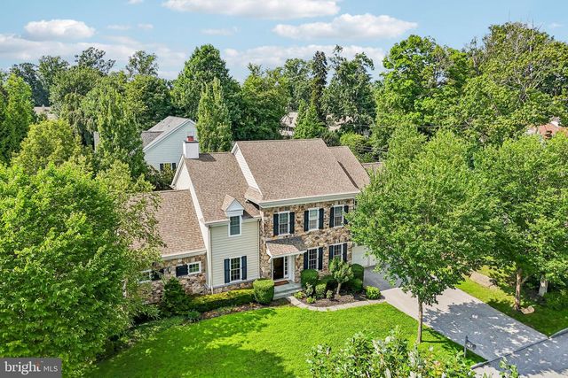 100 BRAEBANK LN, Bryn Mawr, PA 19010