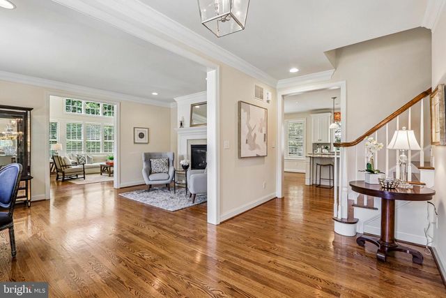 100 BRAEBANK LN, Bryn Mawr, PA 19010