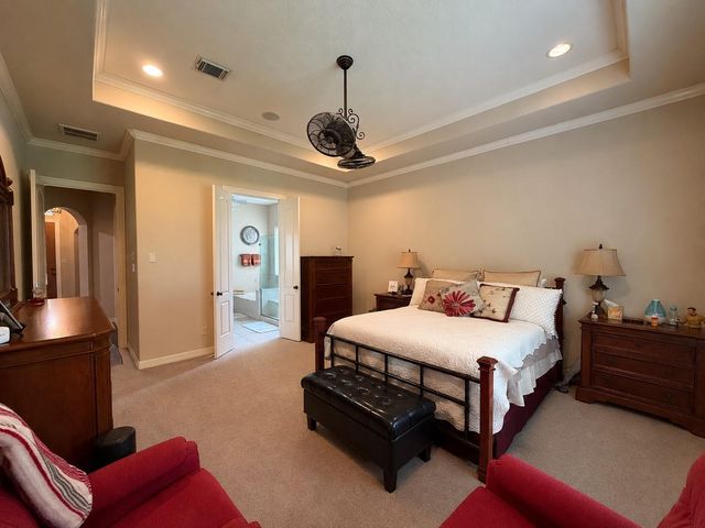 166 Hillsborough Drive W, Montgomery, TX 77356