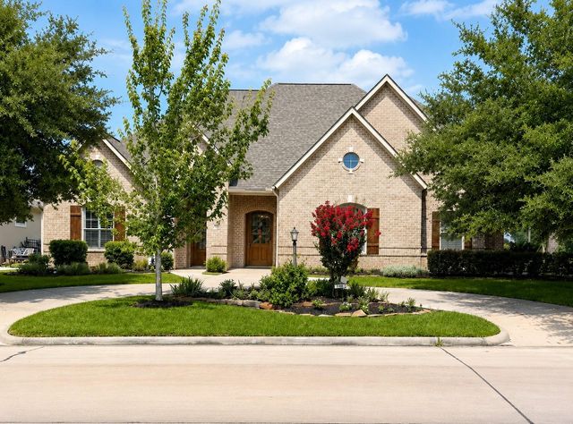 166 Hillsborough Drive W, Montgomery, TX 77356