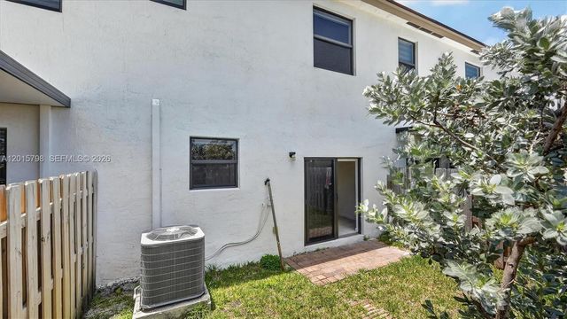 23029 SW 128th Pl, Miami, FL 33170