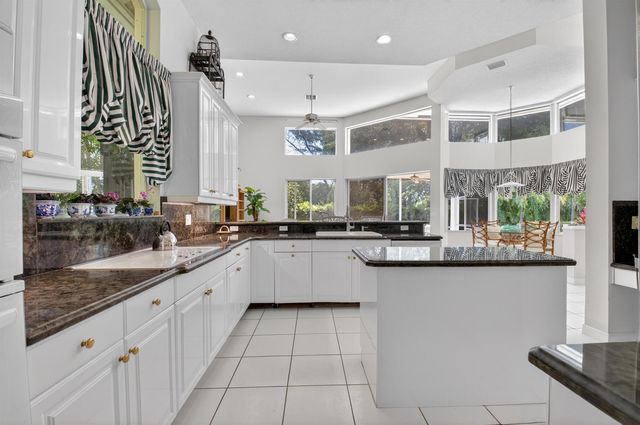 21650 Frontenac Court, Boca Raton, FL 33433