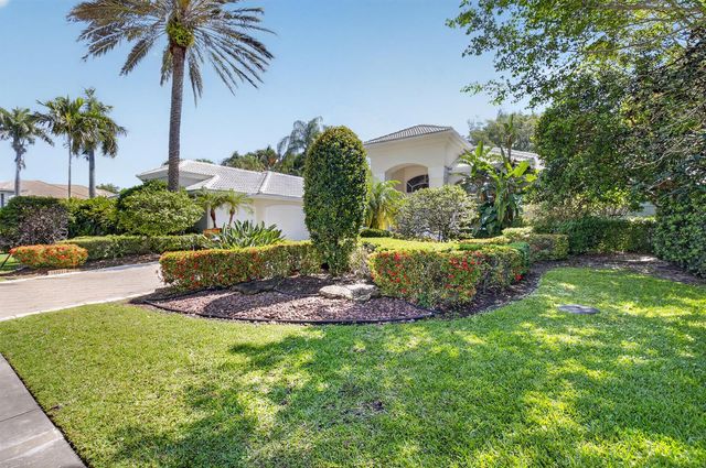 21650 Frontenac Court, Boca Raton, FL 33433