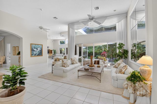 21650 Frontenac Court, Boca Raton, FL 33433