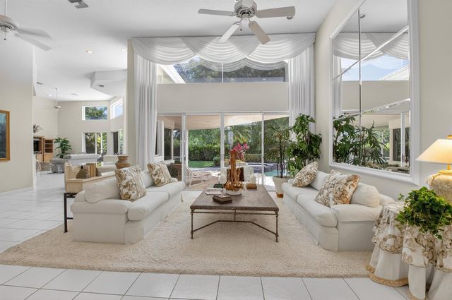 21650 Frontenac Court, Boca Raton, FL 33433
