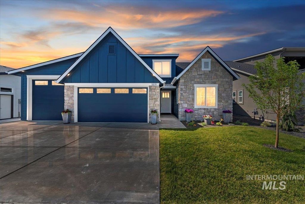 1819 E Jade Creek Lane, Eagle, ID 83616