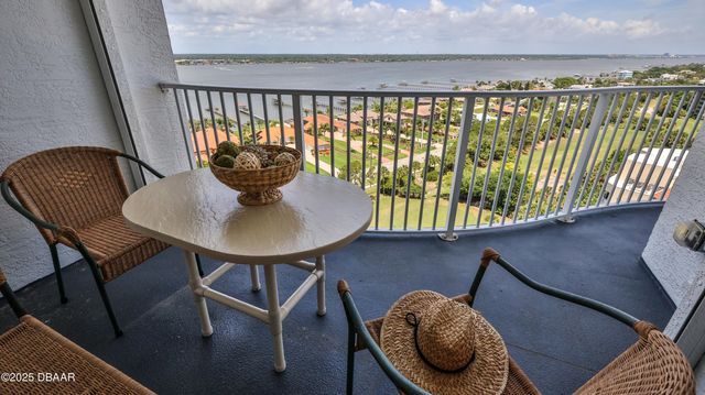 2 Oceans West Blvd Apt 1404, Daytona Beach, FL 32118