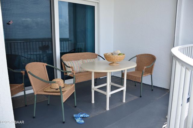 2 Oceans West Blvd Apt 1404, Daytona Beach, FL 32118