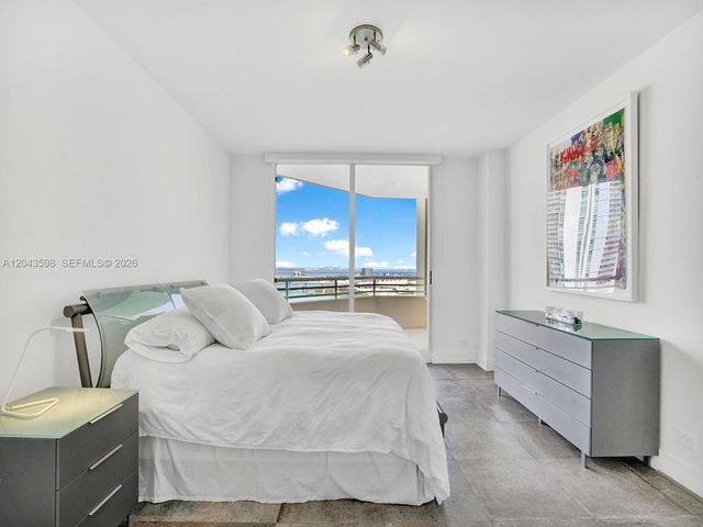 888 Brickell Key Drive 2412, Miami, FL 33131
