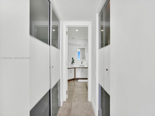 888 Brickell Key Drive 2412, Miami, FL 33131