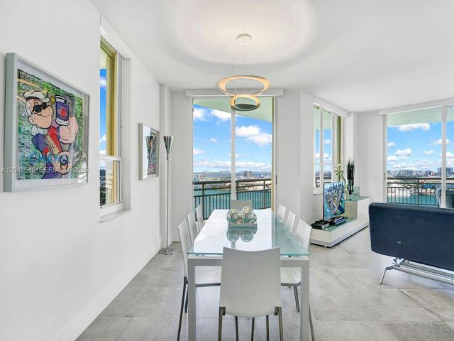 888 Brickell Key Drive 2412, Miami, FL 33131