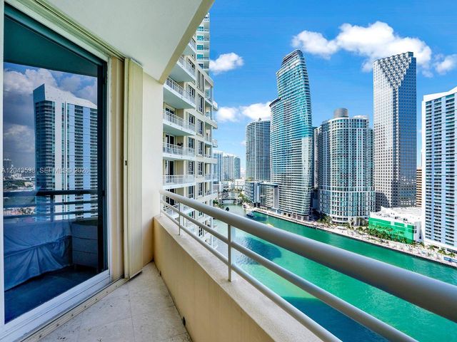 888 Brickell Key Drive 2412, Miami, FL 33131