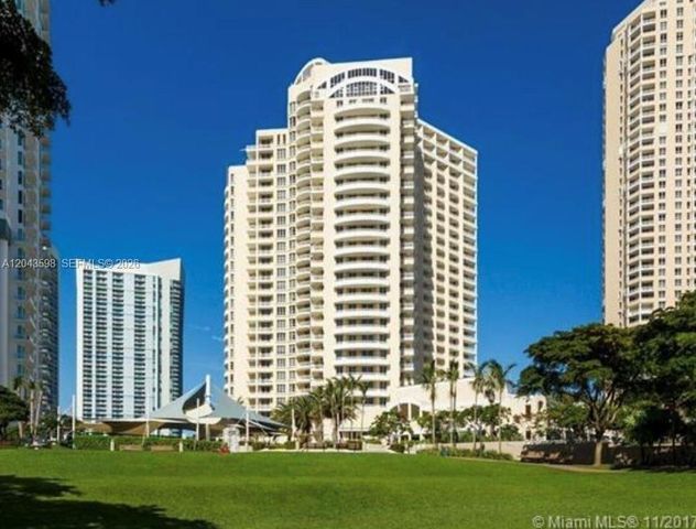 888 Brickell Key Drive 2412, Miami, FL 33131