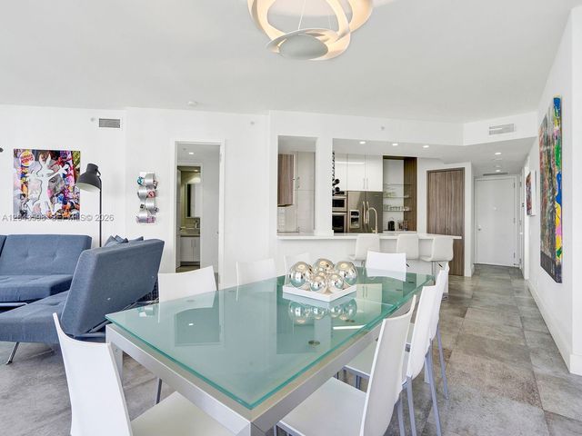 888 Brickell Key Drive 2412, Miami, FL 33131