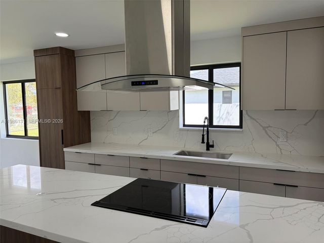 2421 NW 153rd St 0, Miami Gardens, FL 33054