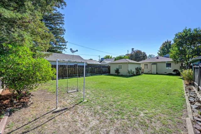 5625 V St, Sacramento, CA 95817