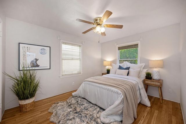 5625 V St, Sacramento, CA 95817