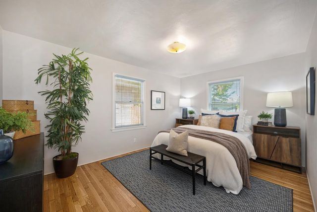 5625 V St, Sacramento, CA 95817