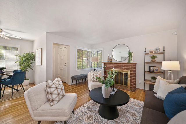 5625 V St, Sacramento, CA 95817