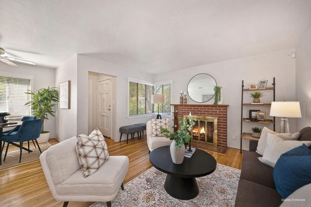 5625 V St, Sacramento, CA 95817