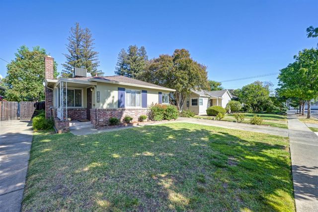 5625 V St, Sacramento, CA 95817