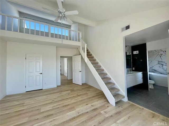 28 Ima Loa Ct, Newport Beach, CA 92663