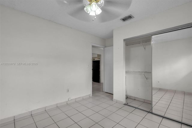 8805 NW 114th Ter, Hialeah Gardens, FL 33018