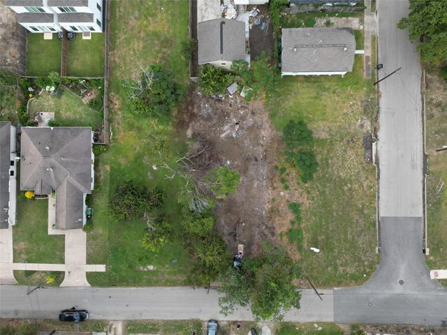 3215 Tuam Street, Houston, TX 77004