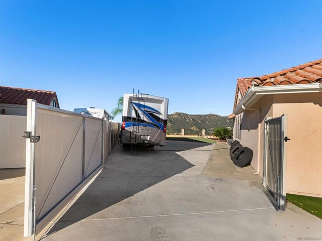 475 Summerhill Terrace, Alpine, CA 91901