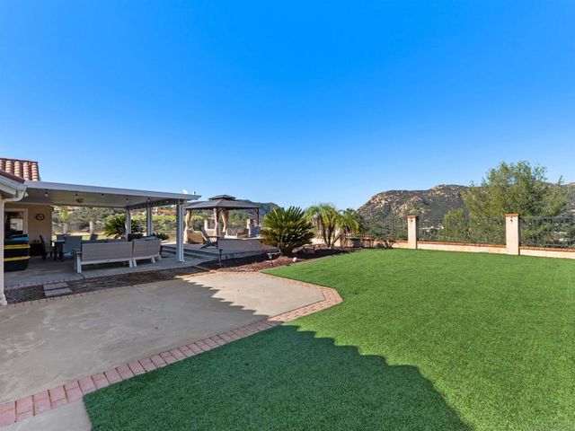 475 Summerhill Terrace, Alpine, CA 91901