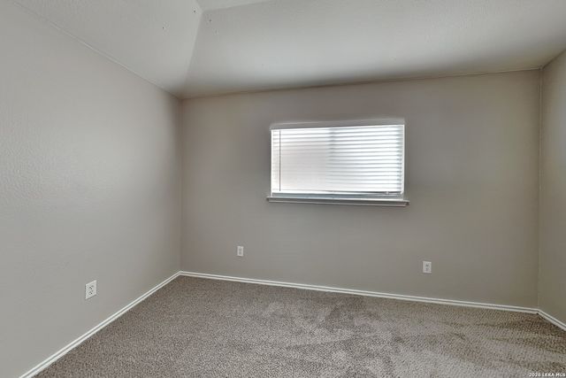 5727 Canterbury Run, San Antonio, TX 78228