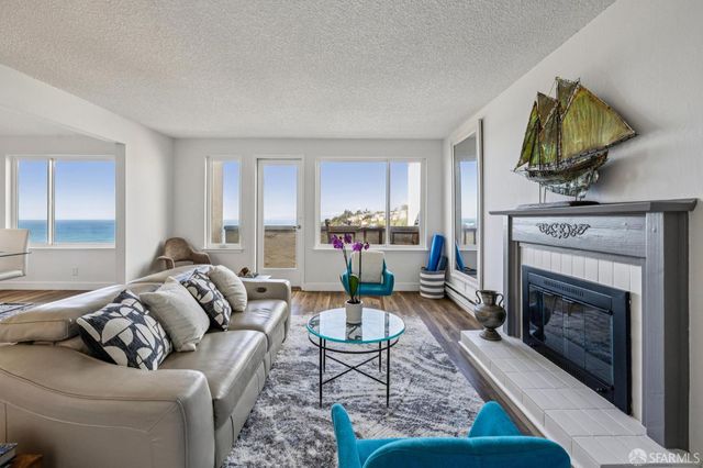 5003 Palmetto Avenue 92, Pacifica, CA 94044